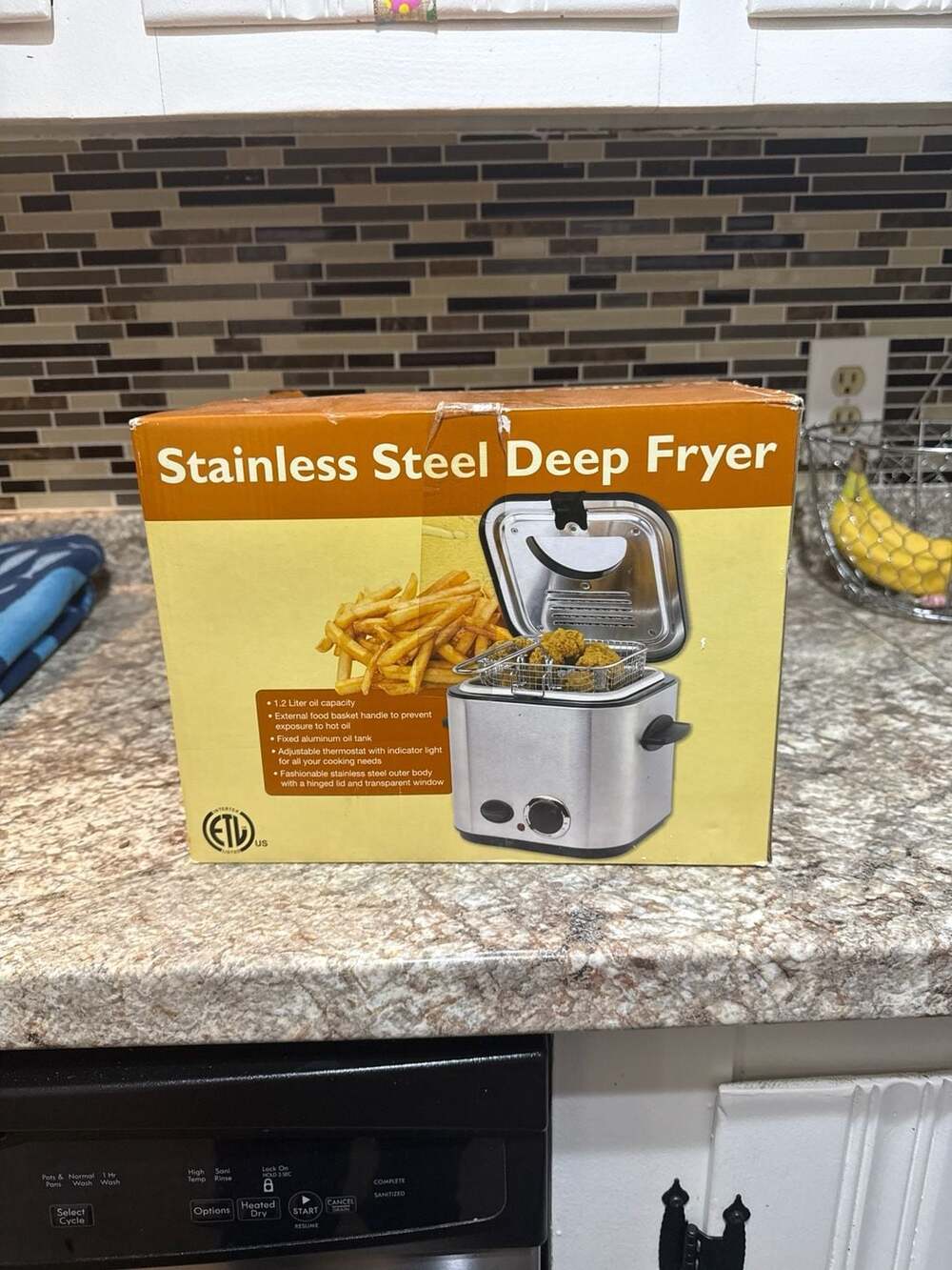 Eco+Chef 1.2 Liter Stainless Steel Deep Fryer with Basket and View Window